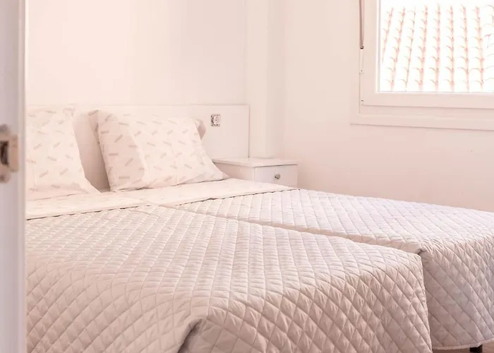 Con Vistas Al Mar Y Playa *