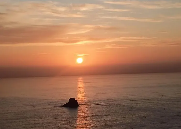 Con Vistas Al Mar Y Playa *